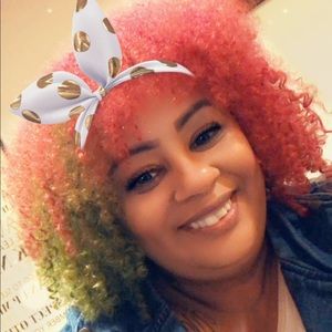 Meet your Posher, Gabriela